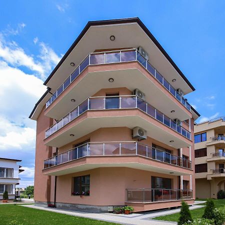 Guesthouse Phoenix Obzor Eksteriør bilde